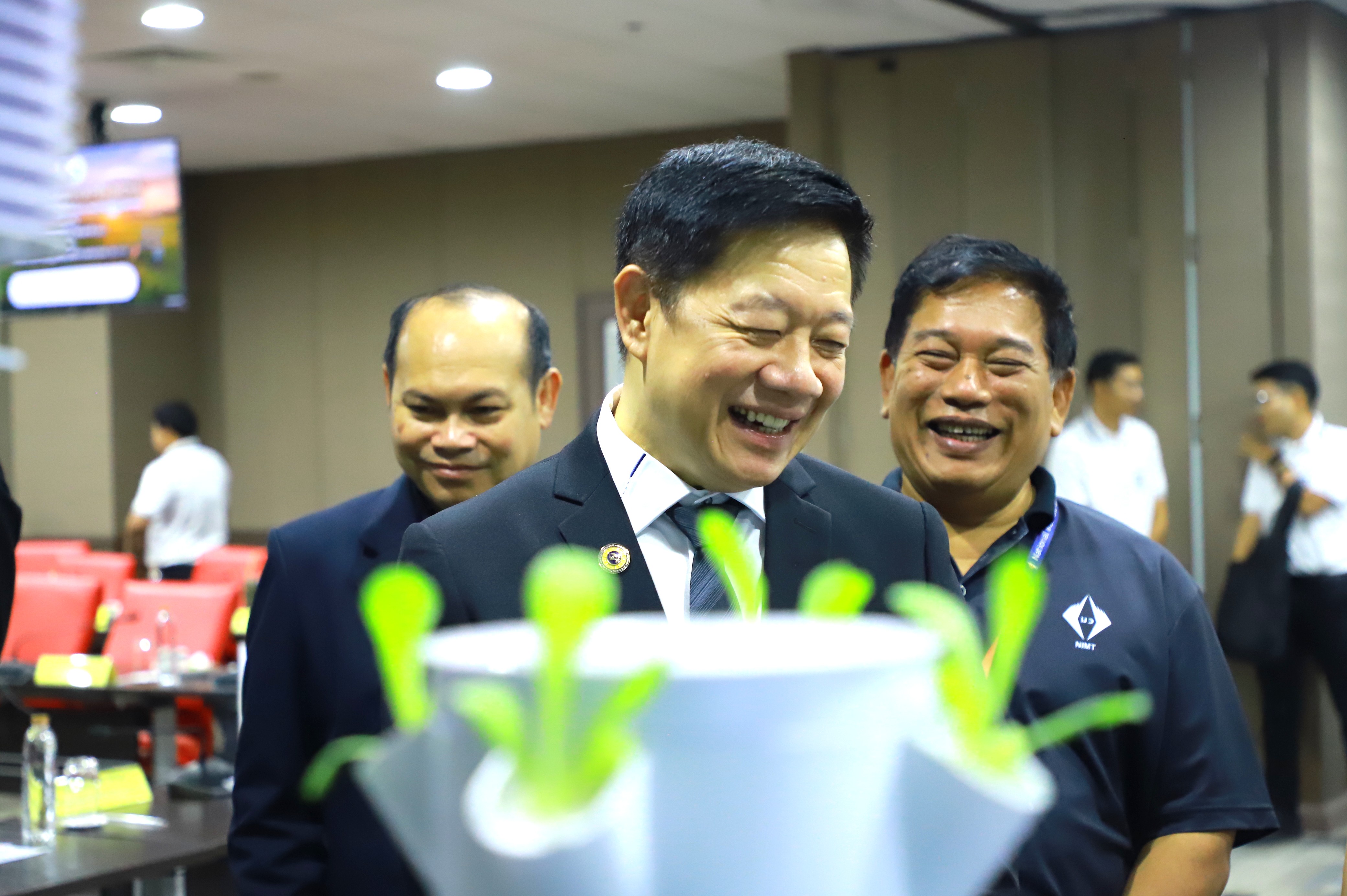 title - ส.ป.ก. และ มว. ร่วมลงนาม MOU รุกพัฒนาเทคโนโลยีเกษตร เสริมศักยภาพเกษตรกรในเขตปฏิรูปที่ดินสู่สากล